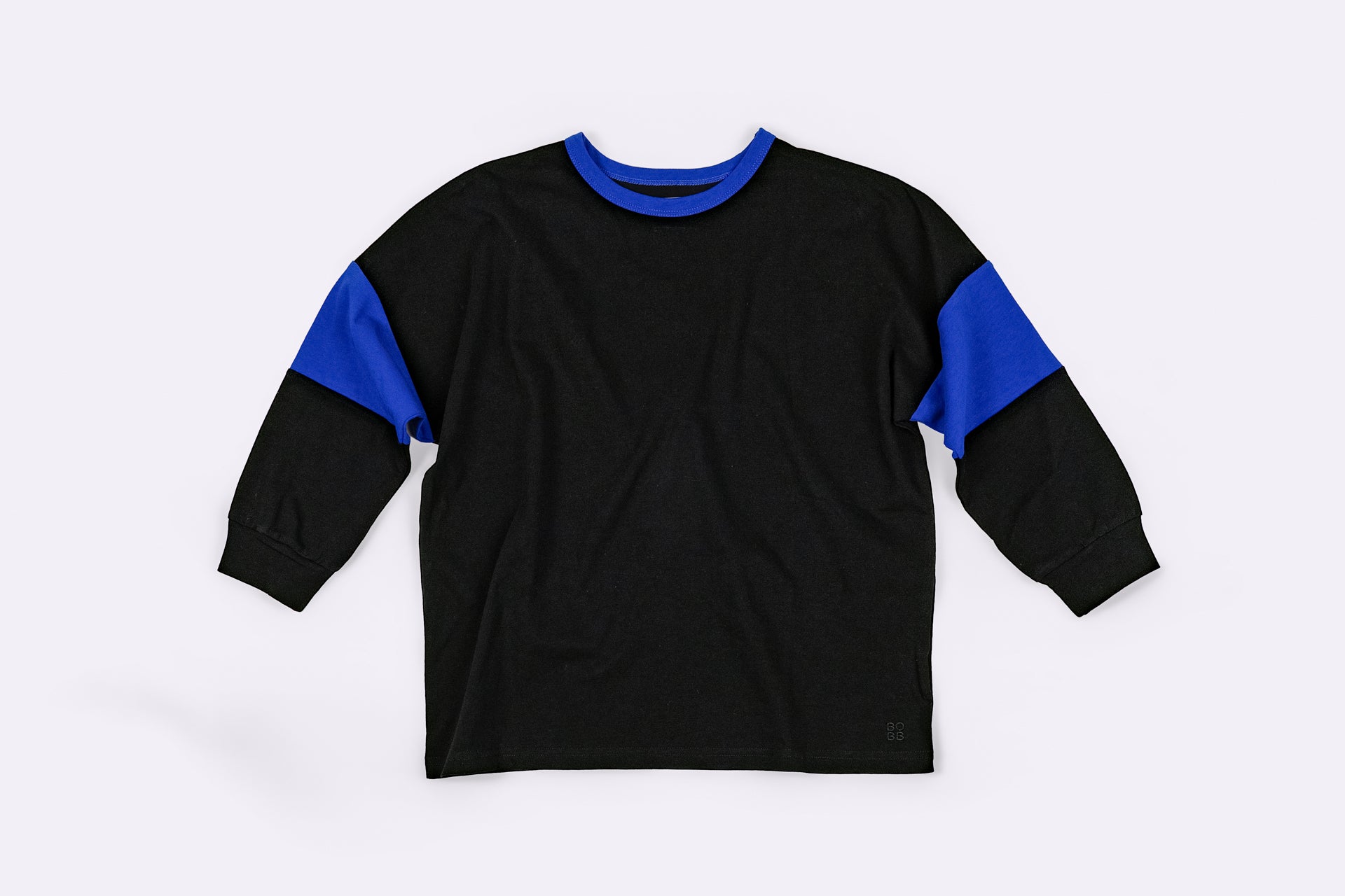 TWO TONE LONG SLEEVE TEE in BLACK/BLUE