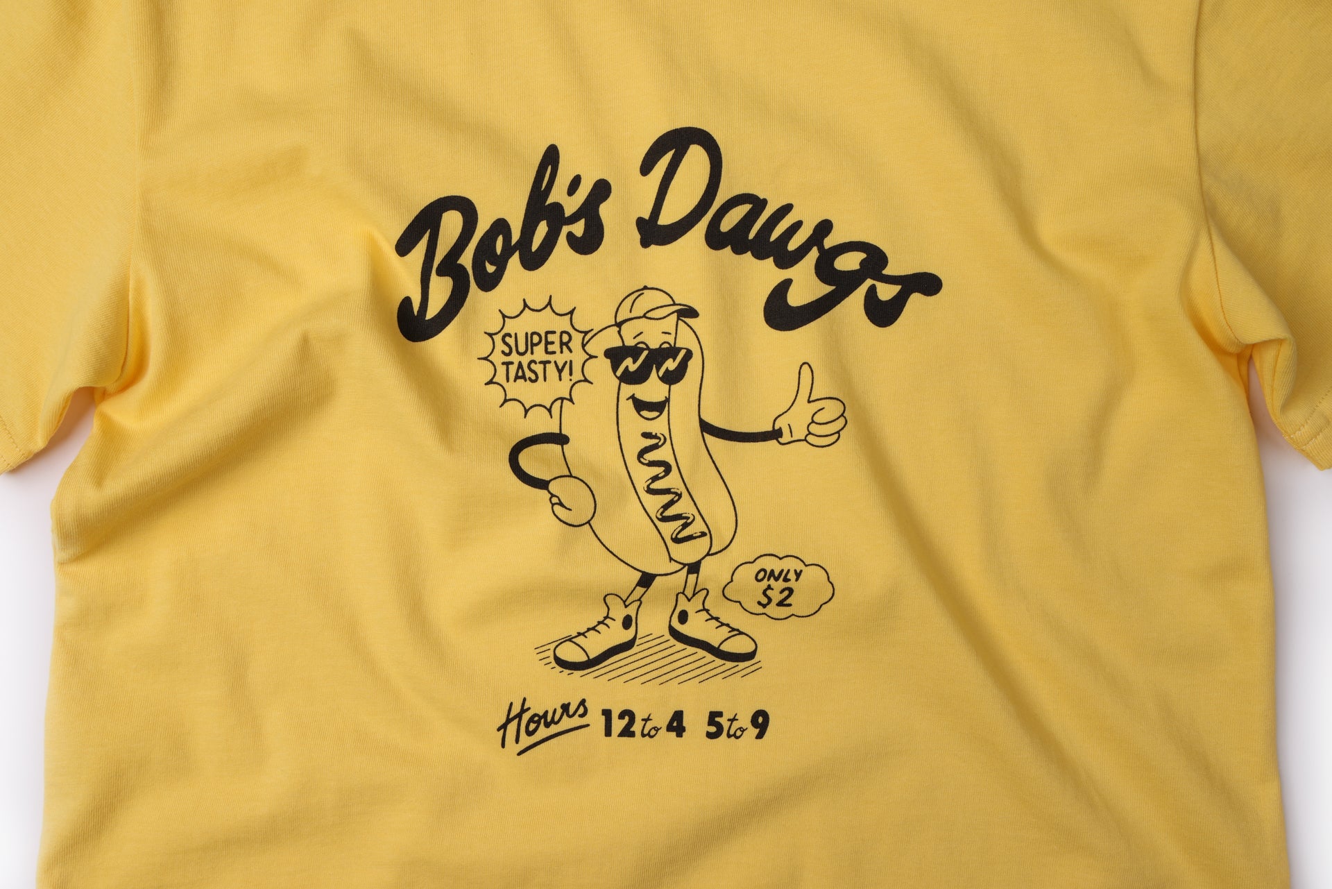BOB'S DAWGS TEE in YELLOW