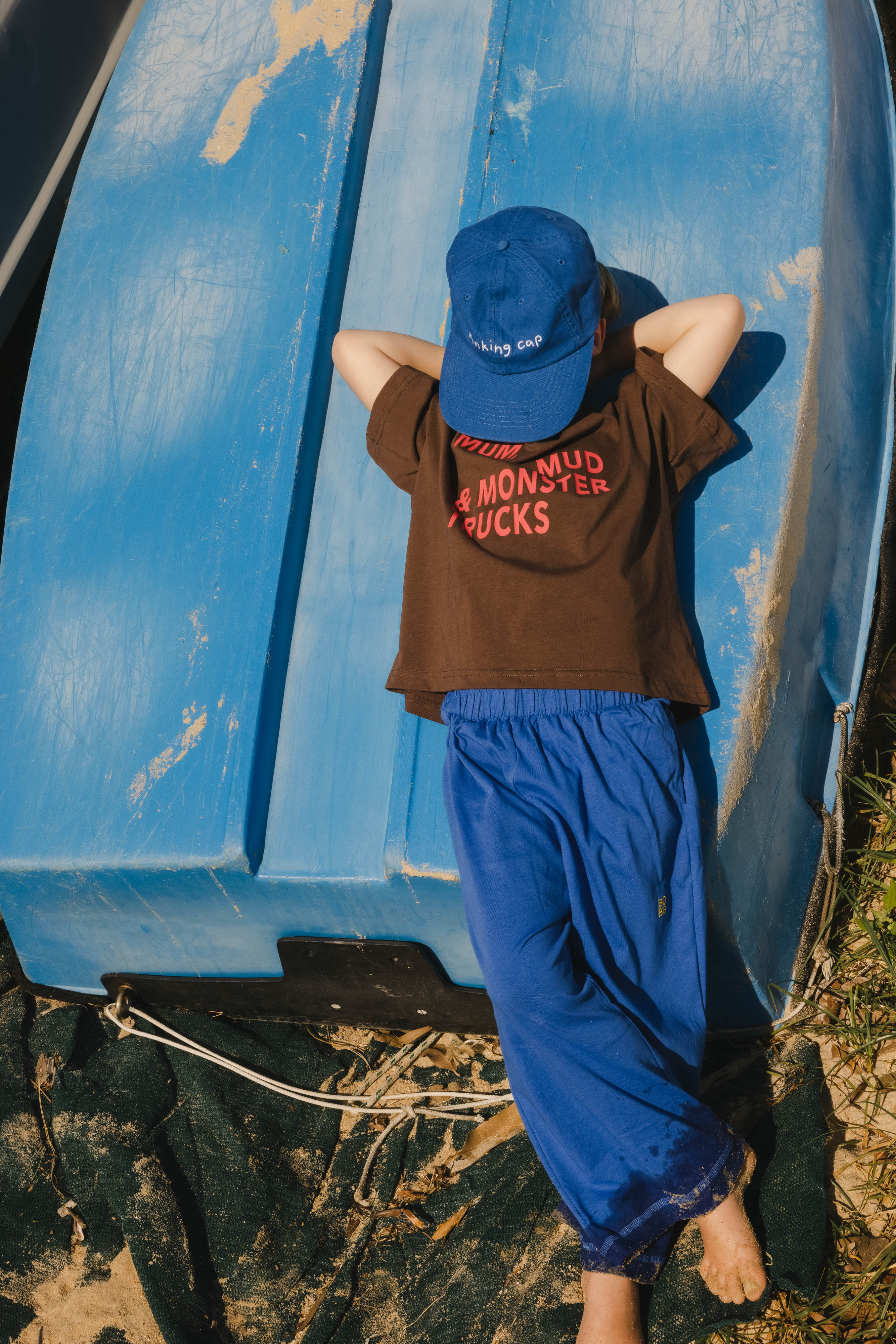 MMM TEE in BROWN/RED